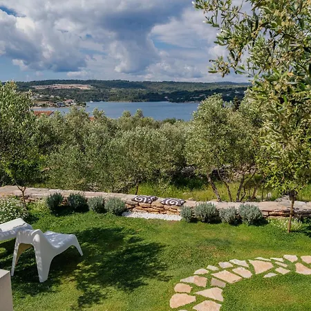 Villa Solta Tonka *
