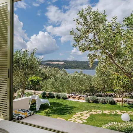 Solta Tonka * Grohote