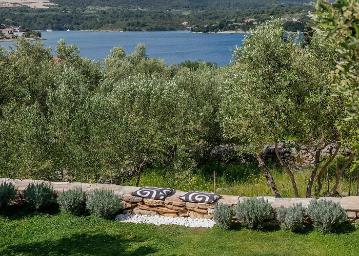 Solta Tonka Villa Grohote